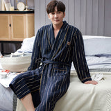 Xituodai Autumn Winter Thick Warm Men Robe Bathrobe 100%Cotton Air Interlayer Bath Sleepwear Luxury Men Kimono Solid Plaid Dressing Gown